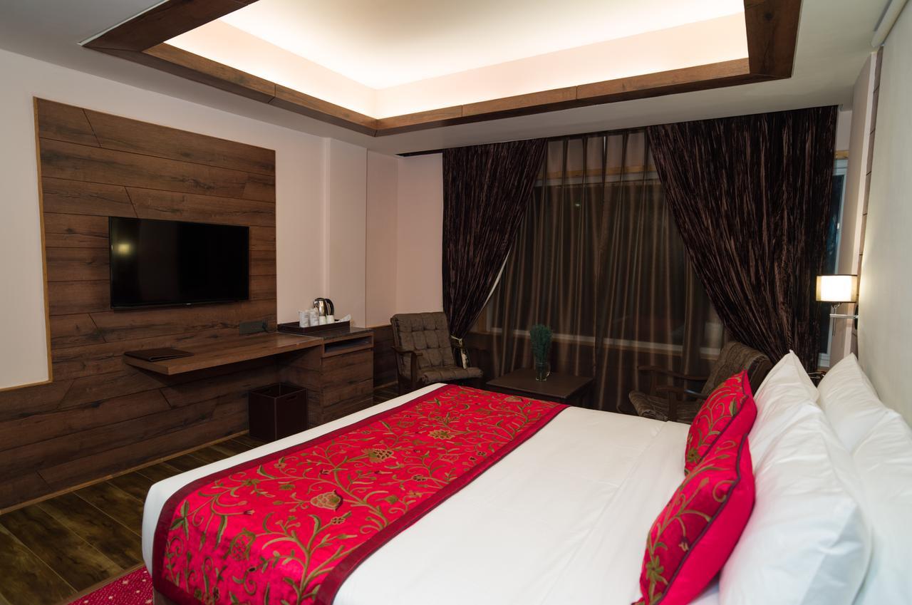 The Rosewood Ξενοδοχείο Γκουλμάργκ Εξωτερικό φωτογραφία